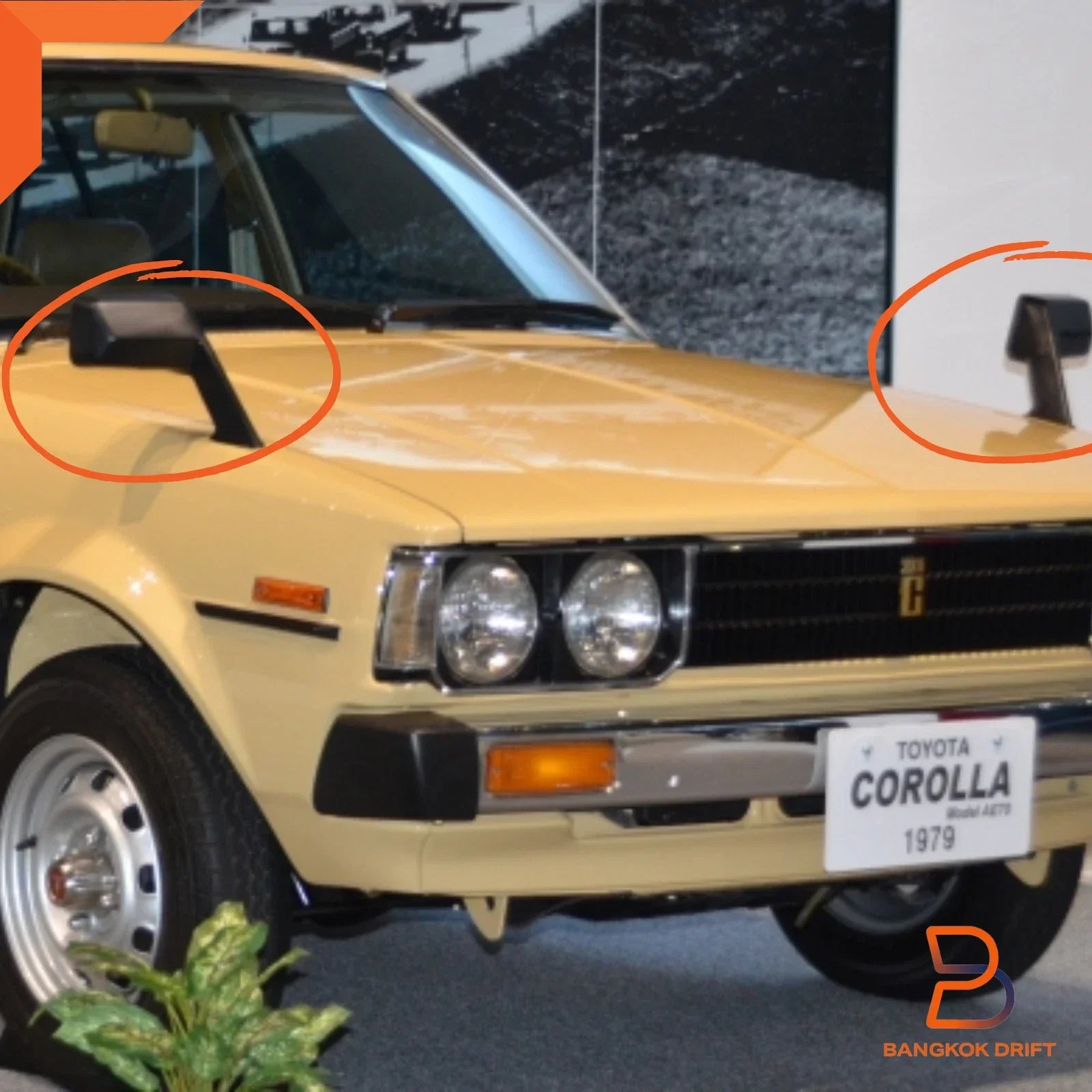 Classic Retro Fender Side Mirror for Toyota Corolla, Celica, Land Cruiser (2000)