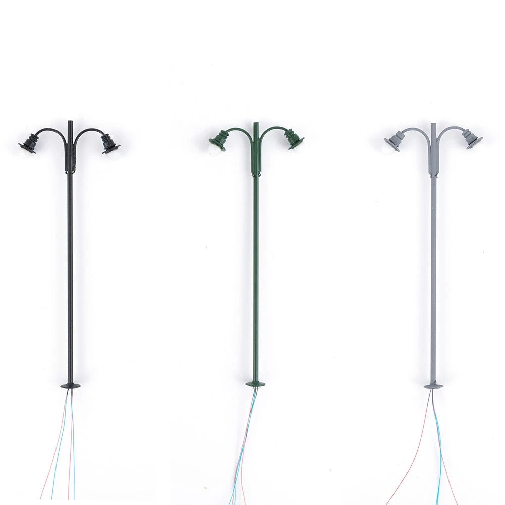3X LED Lattice Mast Lights for Model Railway H0 (Track Kit)