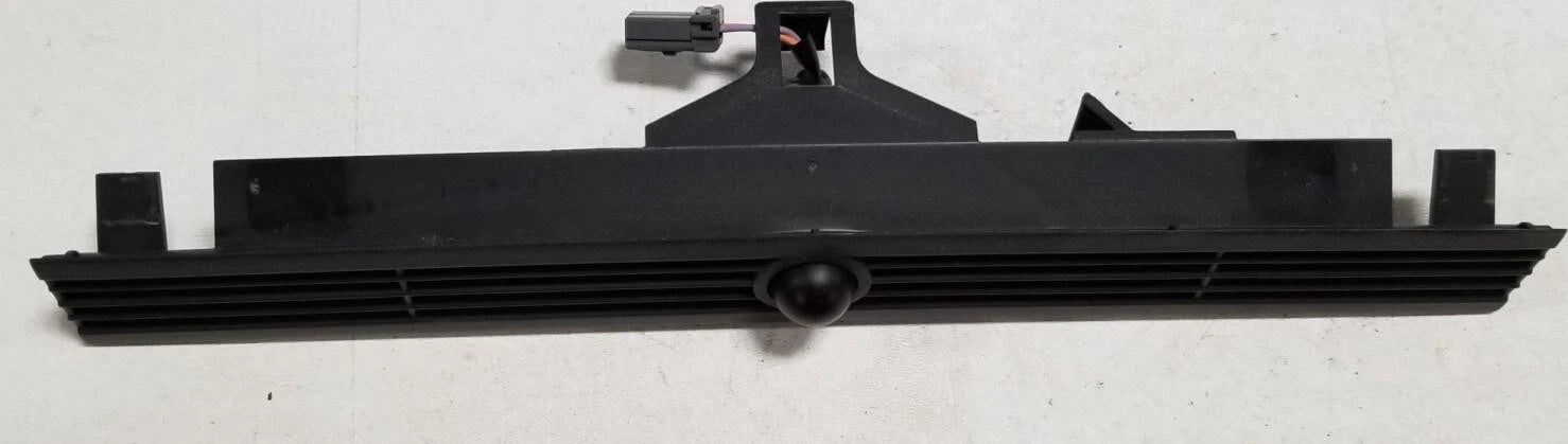 Middle Defrost Vent for Jaguar XJ8 XJR VDP (1998–2003) GNC6616AC