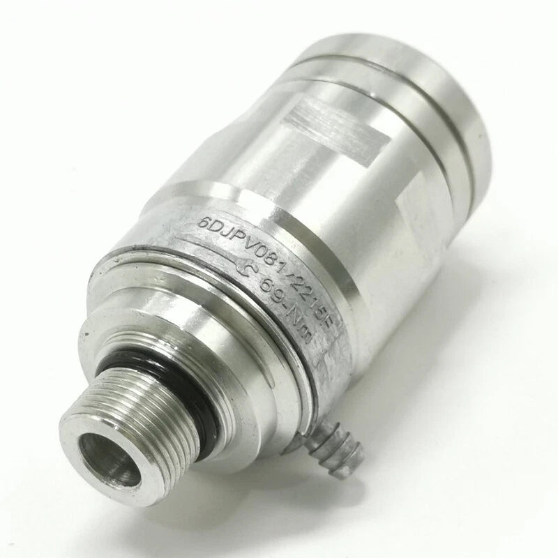 Hydraulic Quick Coupler AL210586 for John Deere SE6420 SE6510 SE6520 SE6610 (2000–2010)