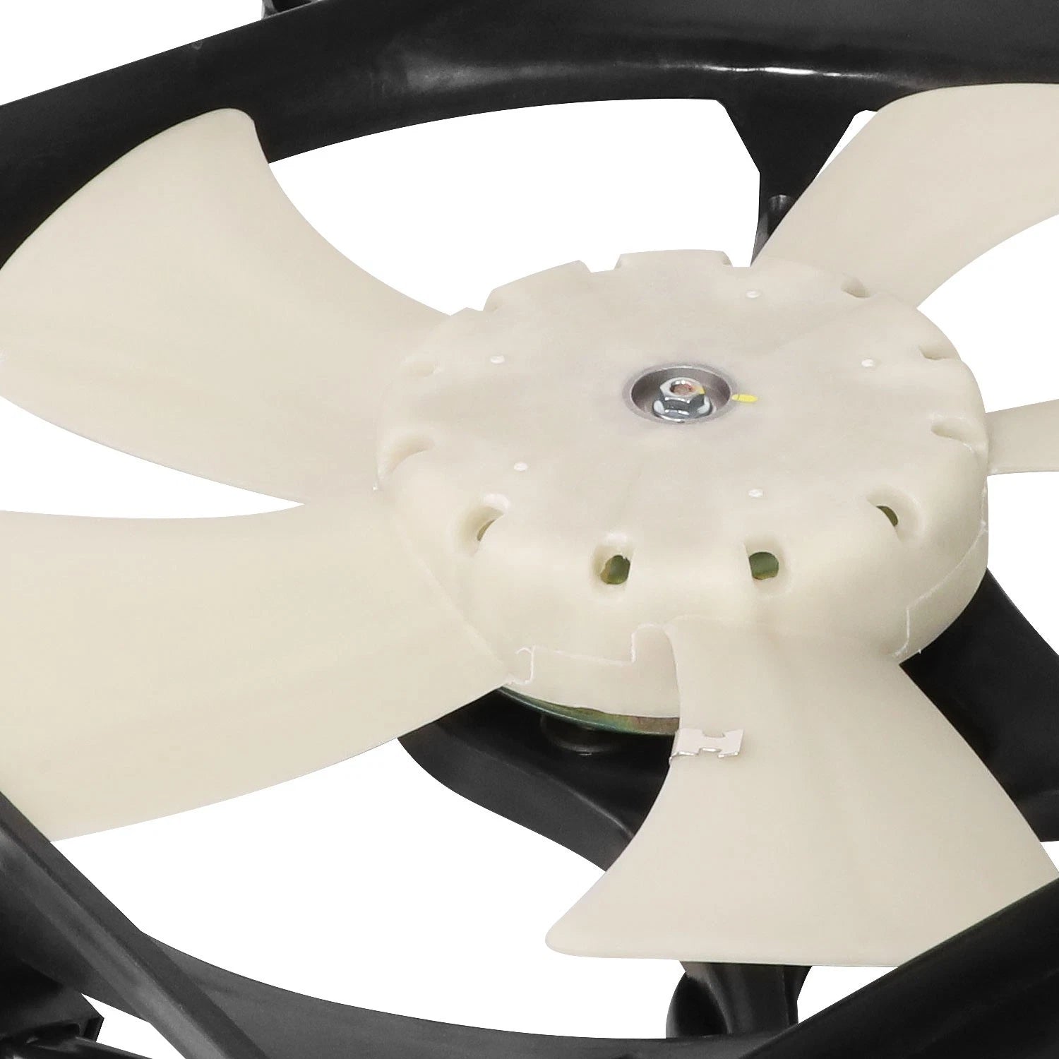 A/C Condenser for Chevy Trailblazer/GMC Envoy (2003–2009)