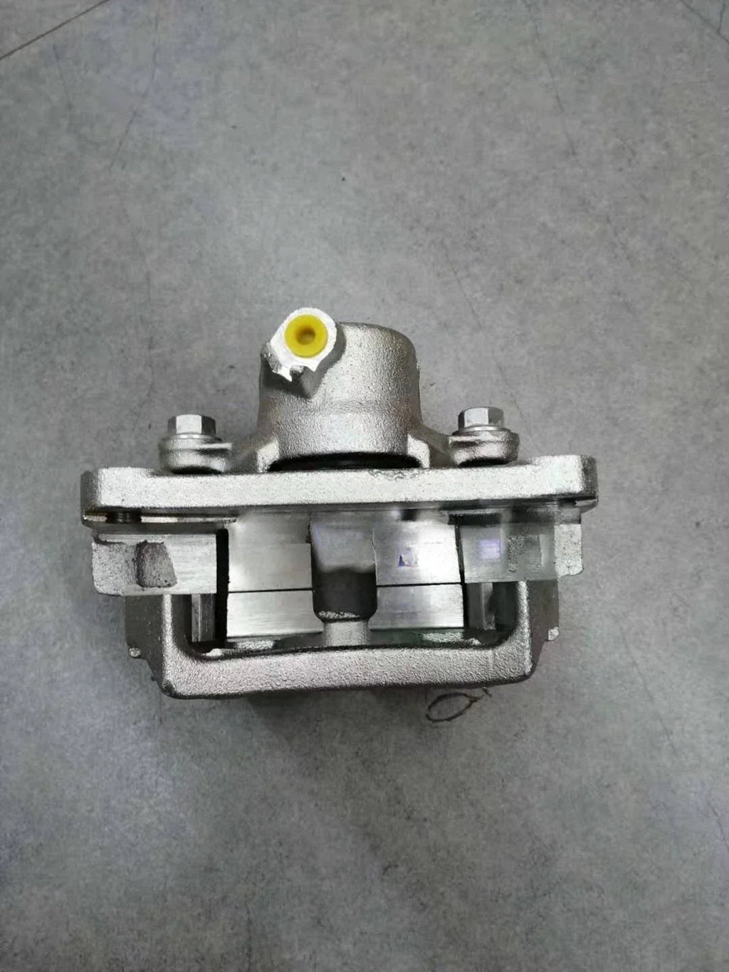 Rear Brake Calipers with Bracket for Toyota 4Runner (2007–2009)