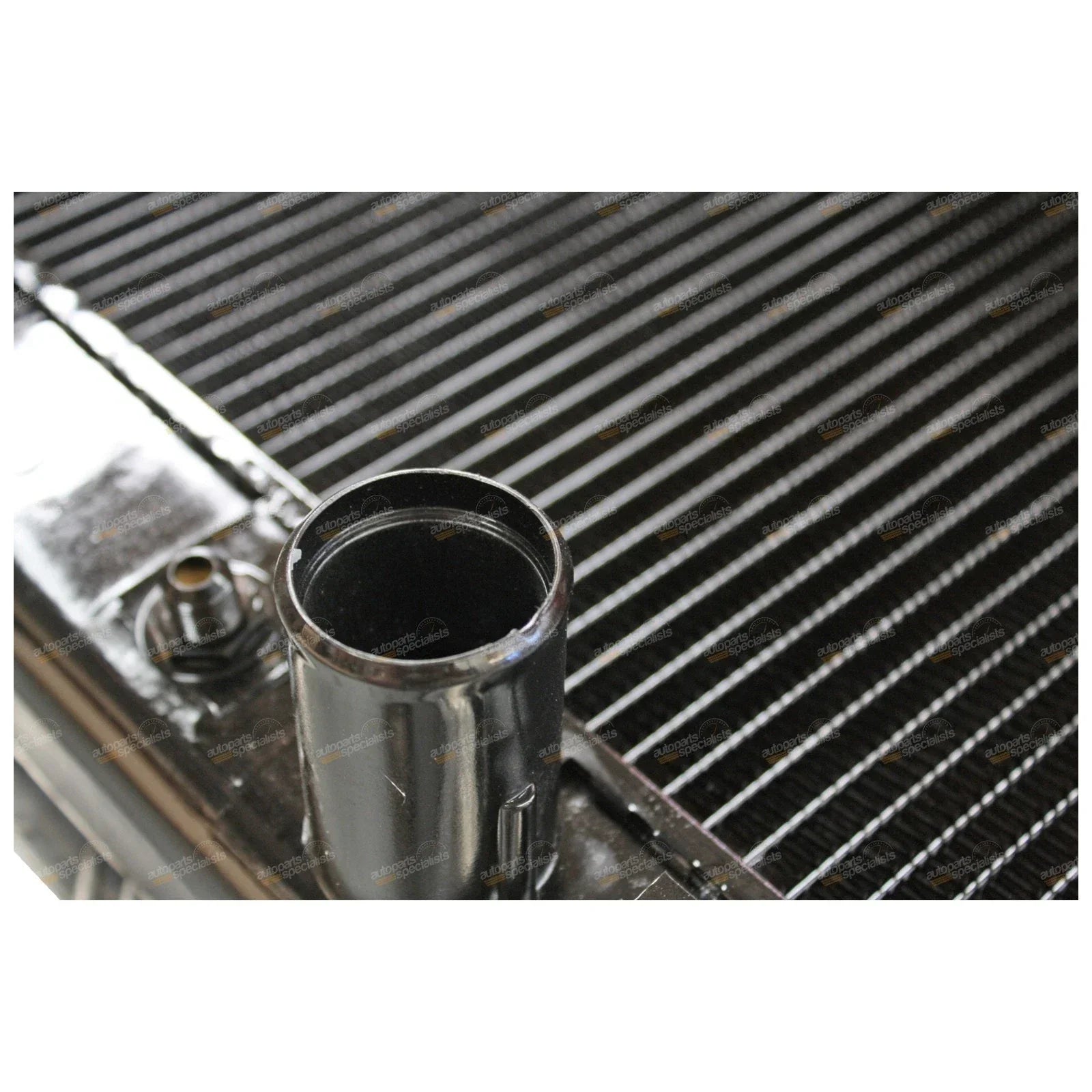 Radiator / 3-Row Copper Core / Toyota Landcruiser FZJ80 (1990���1998)