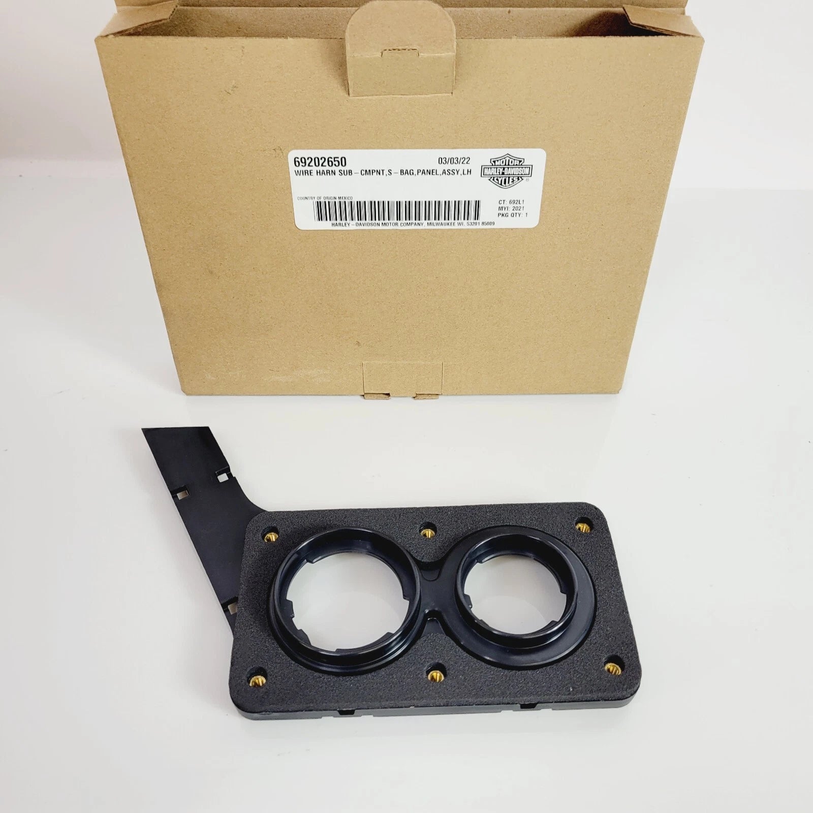Left Side Saddlebag Speaker Panel ASSY 69202650 for Harley Davidson Touring (2014–2024)