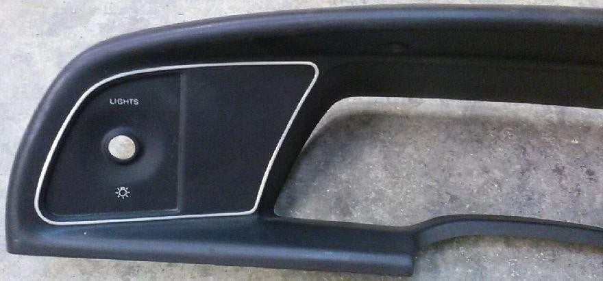 Instrument Cluster Finishing Bezel for Ford Thunderbird (1989–1993) Chrome