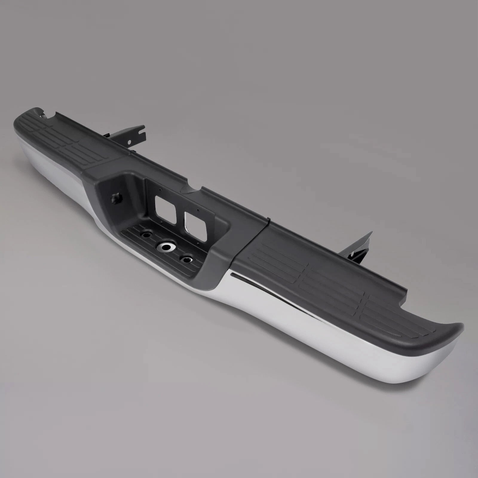 Chrome Steel Rear Step Bumper Assembly for Toyota Tundra (2000–2006)
