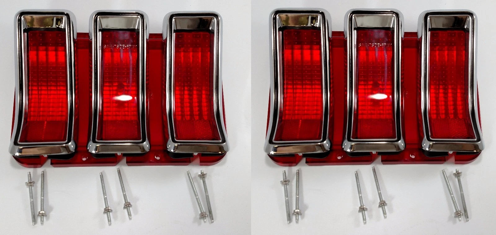 Tail Light Lenses and Bezels Pair Replacement for Ford Mustang (1967–1968)