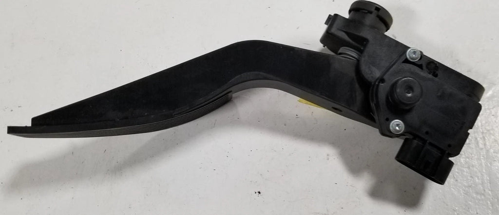 Accelerator Gas Pedal for Saturn Aura (2007–2009)