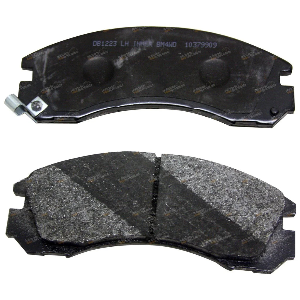 4WD Front Brake Pads Set for Mitsubishi Verada (1996 - 2004)