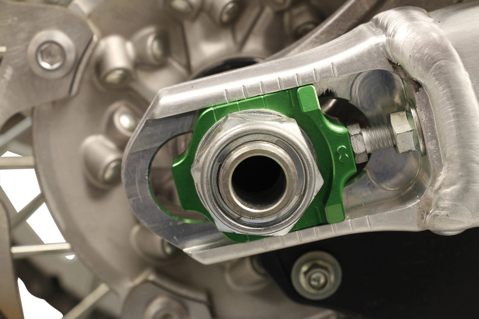 WORKS Axle Blocks Elite for Kawasaki KX250F (2004–2013)