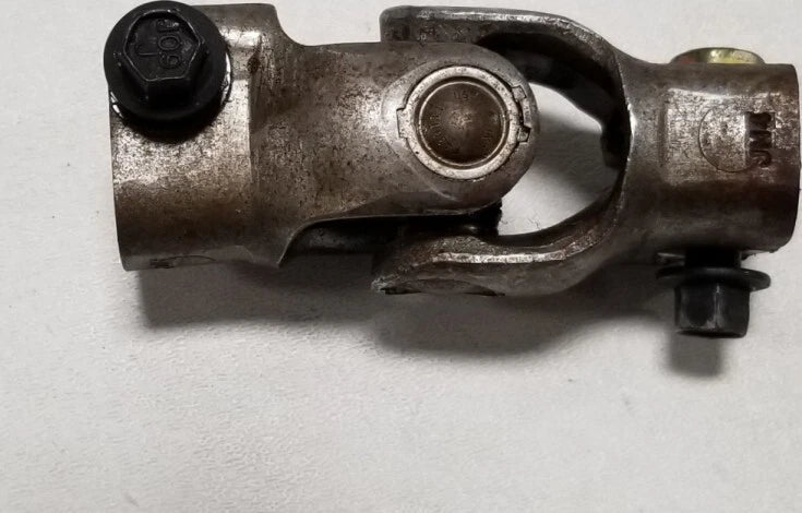 Steering Shaft Knuckle for Thunderbird Cougar Continental (1995–1997)