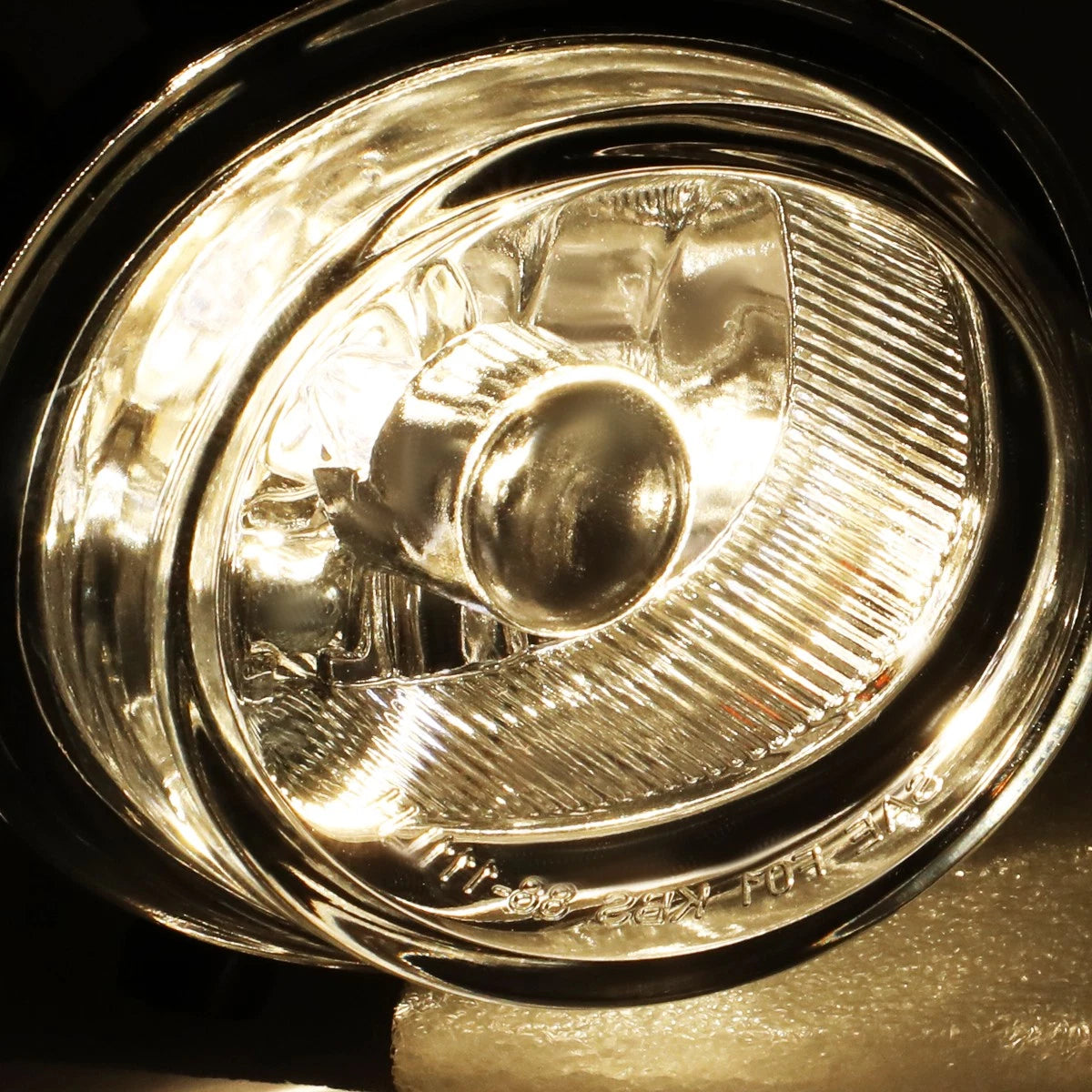 Right OE Style Fog Light for Mazda 5/6/CX-7/CX-9/MPV (2004–2014)