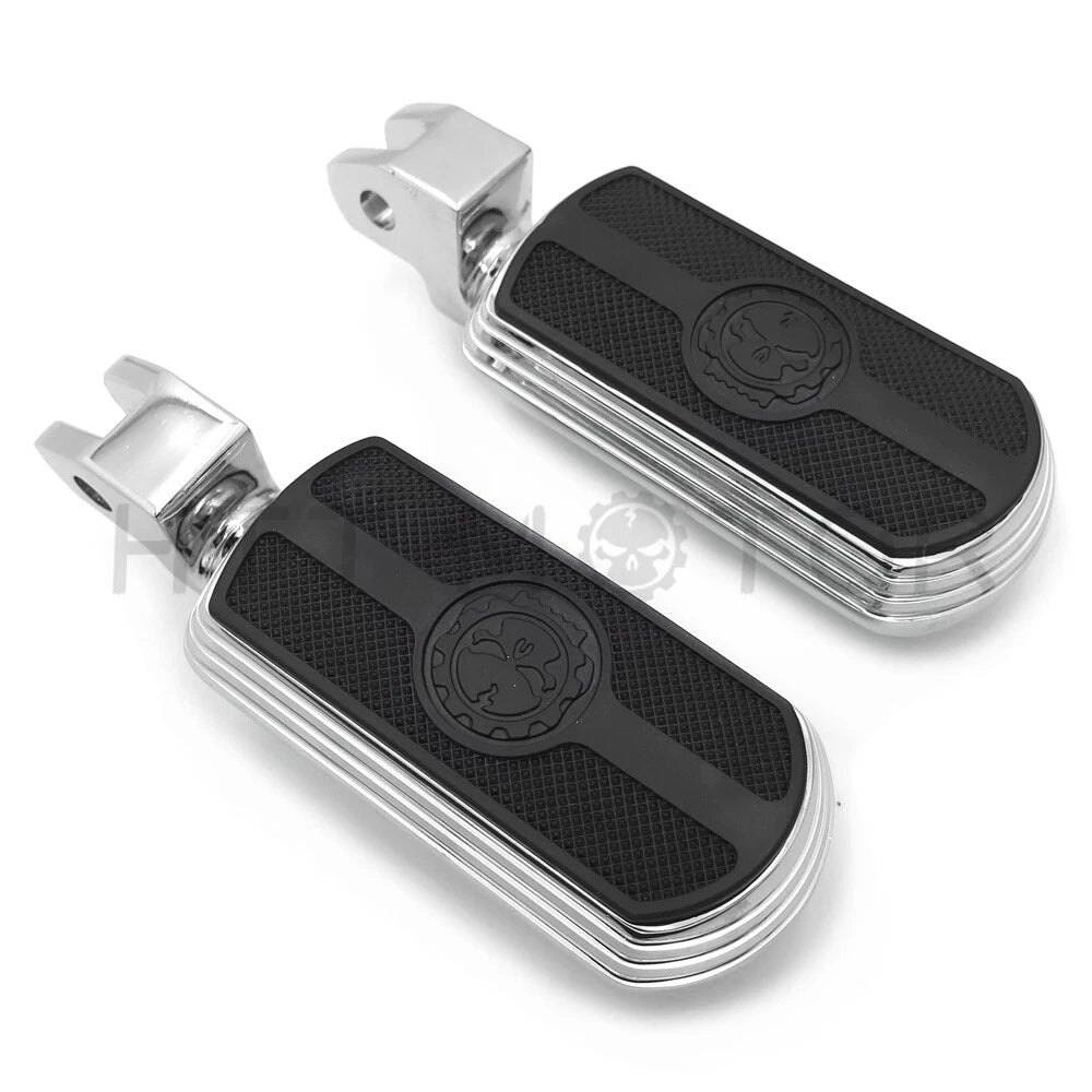 Skull Rubber Footpeg for Yamaha V-Star 1100 650 Stryker VMax Virago Bolt (1999–2023)