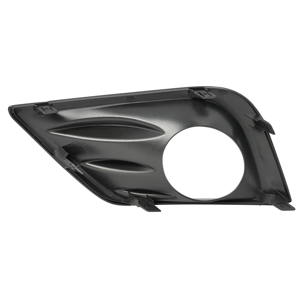 Fog Lamp Bezel Cover for Nissan Altima (2016–2018)
