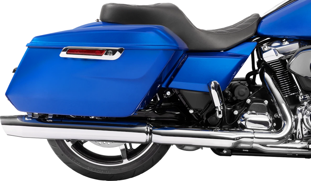 Freedom Seat for Harley-Davidson (2000–2023) - Black Vinyl, Silver Diamond