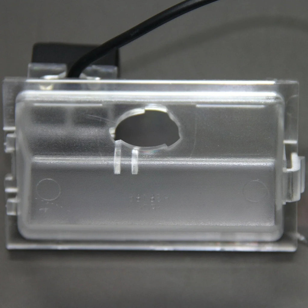 Rear View Backup Camera for Land Rover Freelander (2006–2010)