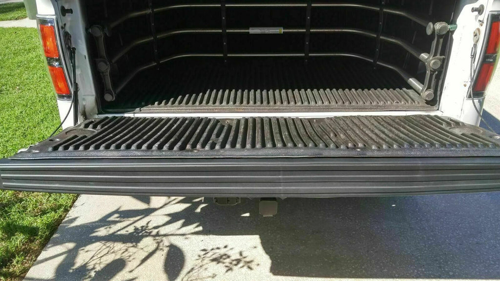 Tailgate Top Protector for Ford F150 (2009–2014) Black Plastic
