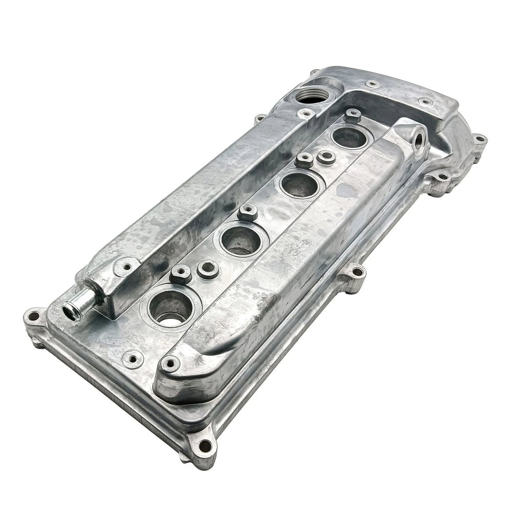 Engine Valve Cover for Toyota RAV4 Solara Lexus HS250h Scion xB tC (2001–2015)