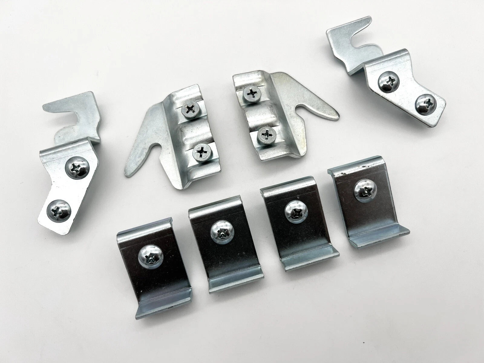 Fender Skirt Mounting Clips Bracket Hardware for 1955–1956 Ford Passenger Car