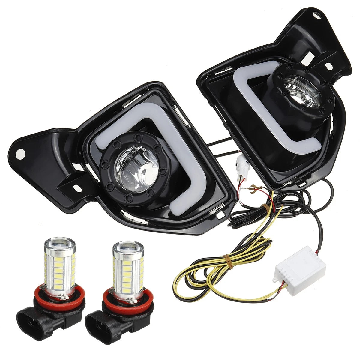 LED Daytime Running Lights with Turn Signal Fog Lamp for Toyota Hiace (2014–2018)