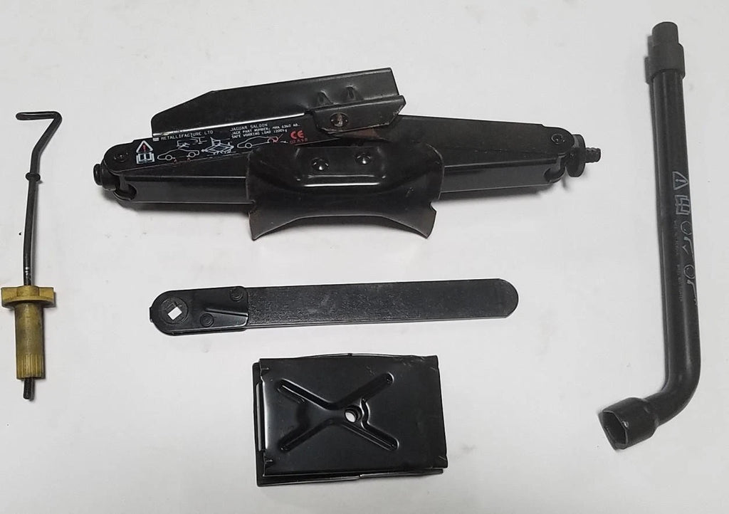 Spare Tire Jack Tool Kit Foam Case for Jaguar XJ8 XJR Vanden Plas (1998–2003)