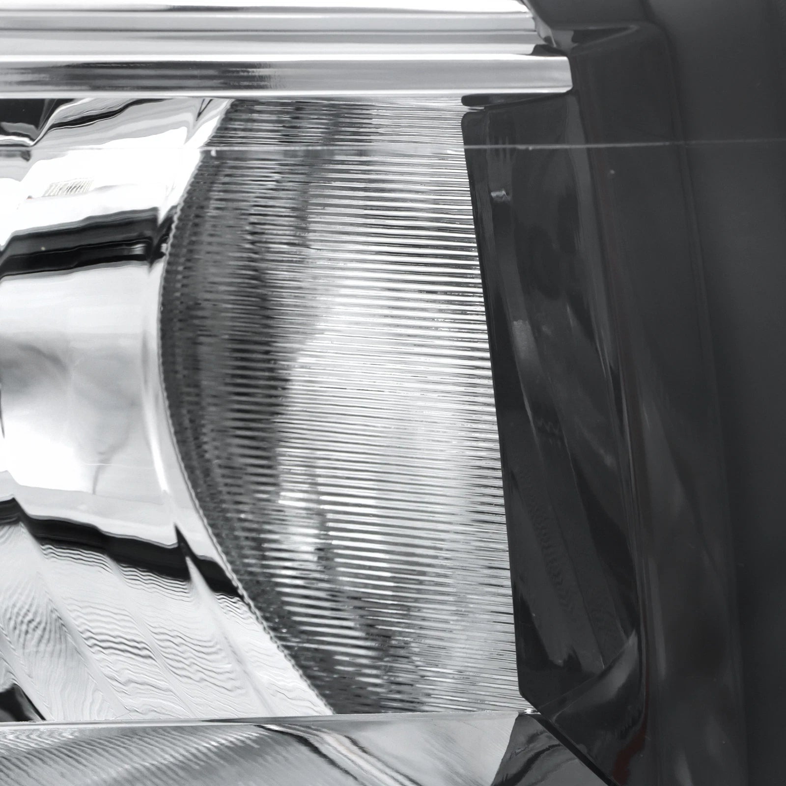 Passenger Side Headlight for GMC Canyon (2015-2022) Clear Lens Halogen