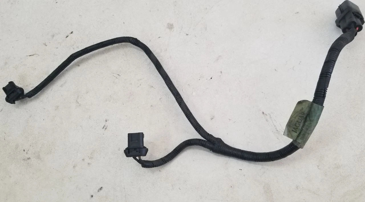 Radiator Cooling Fan Harness for Jaguar XJ8 XJR VDP (1998–2003) LNC3125AA LNF3125AA