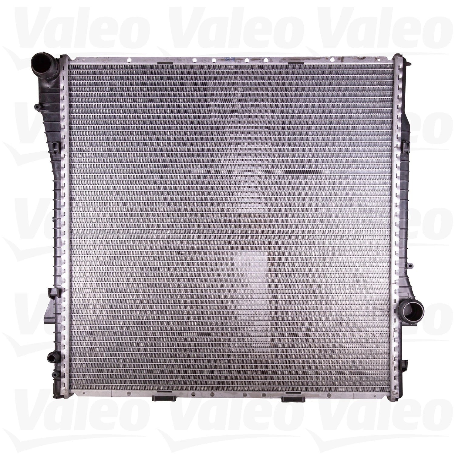 Valeo Radiator 734894 for BMW X5 E53 (2000–2006)