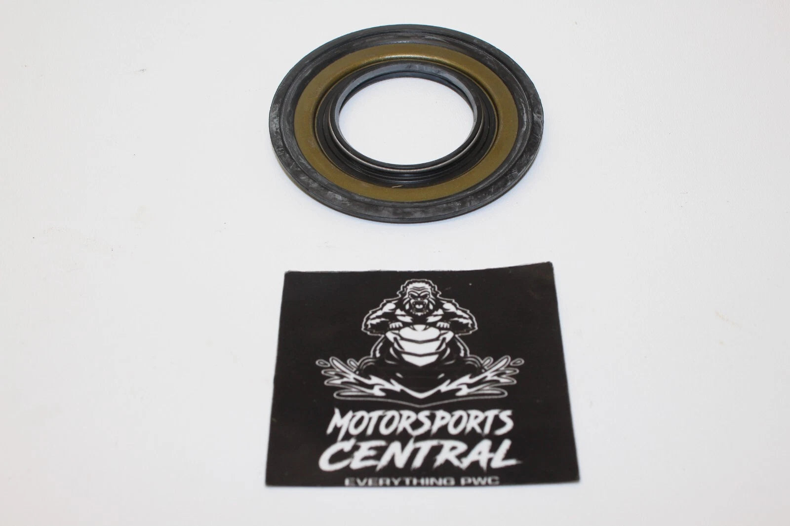 Center Crank Seal for Sea-Doo LRV (2000–2001), RX (2000–2003), XP 951 (2000–2002)