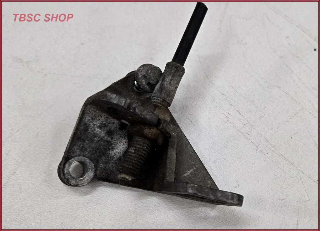 Throttle Cable Bracket for Jaguar XJ6 (1995–1997)