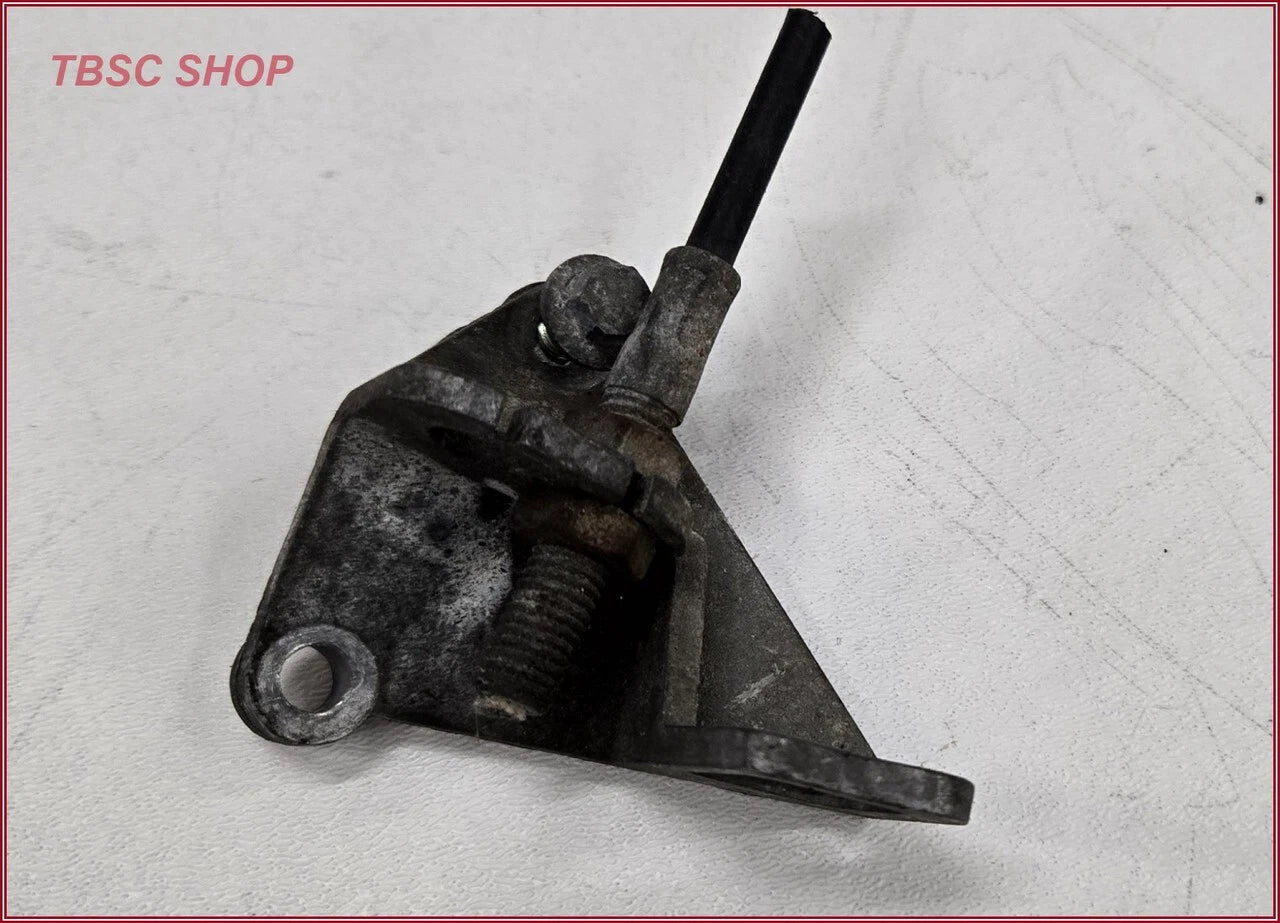 Throttle Cable Bracket for Jaguar XJ6 (1995–1997)