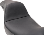 Drifter Seat for Dyna (Carbon Fiber, Black Vinyl, Slipstop)