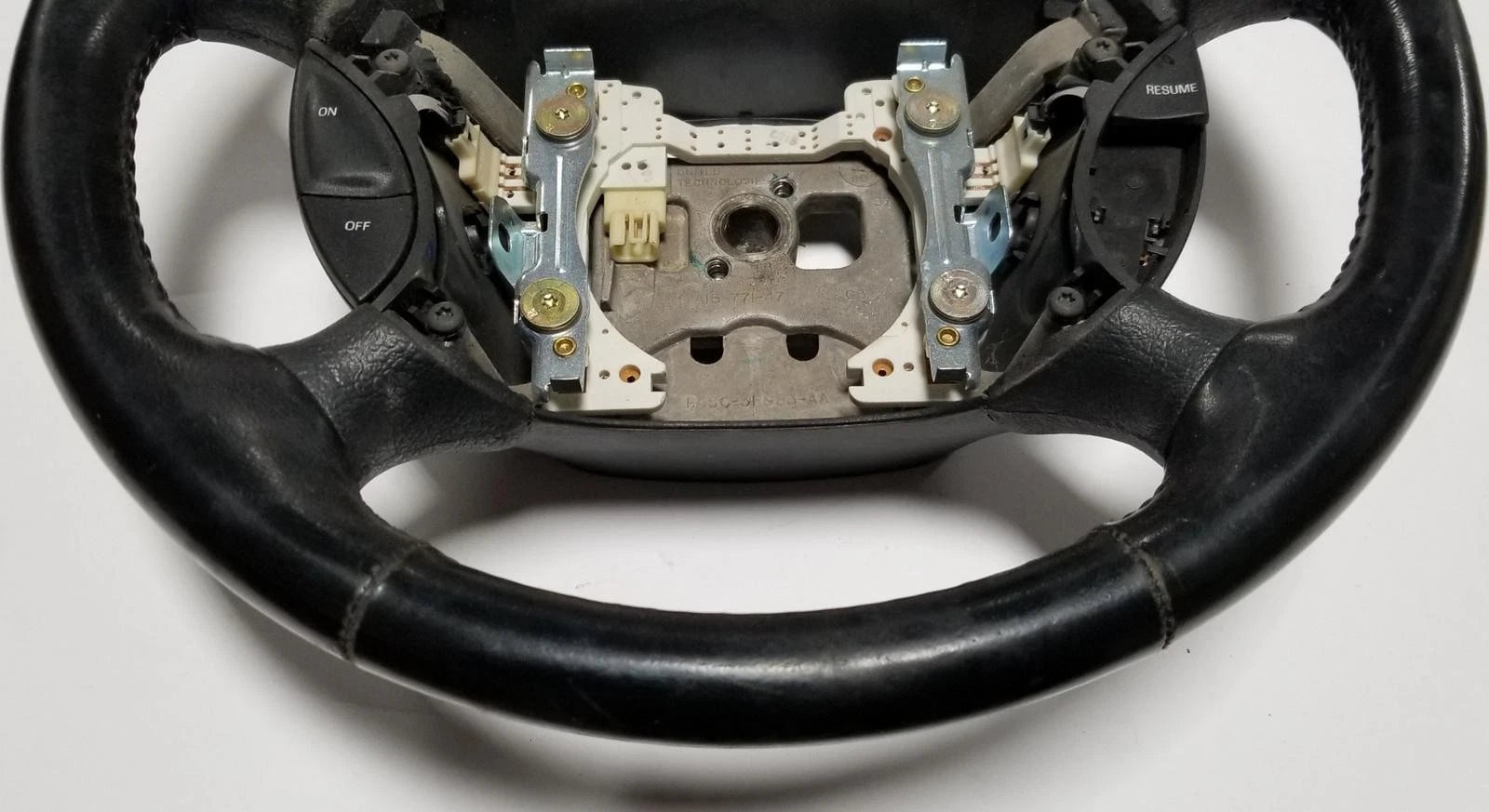 Steering Wheel with Switches for Ford Thunderbird Cougar (1997) F4DC-3600-BGW