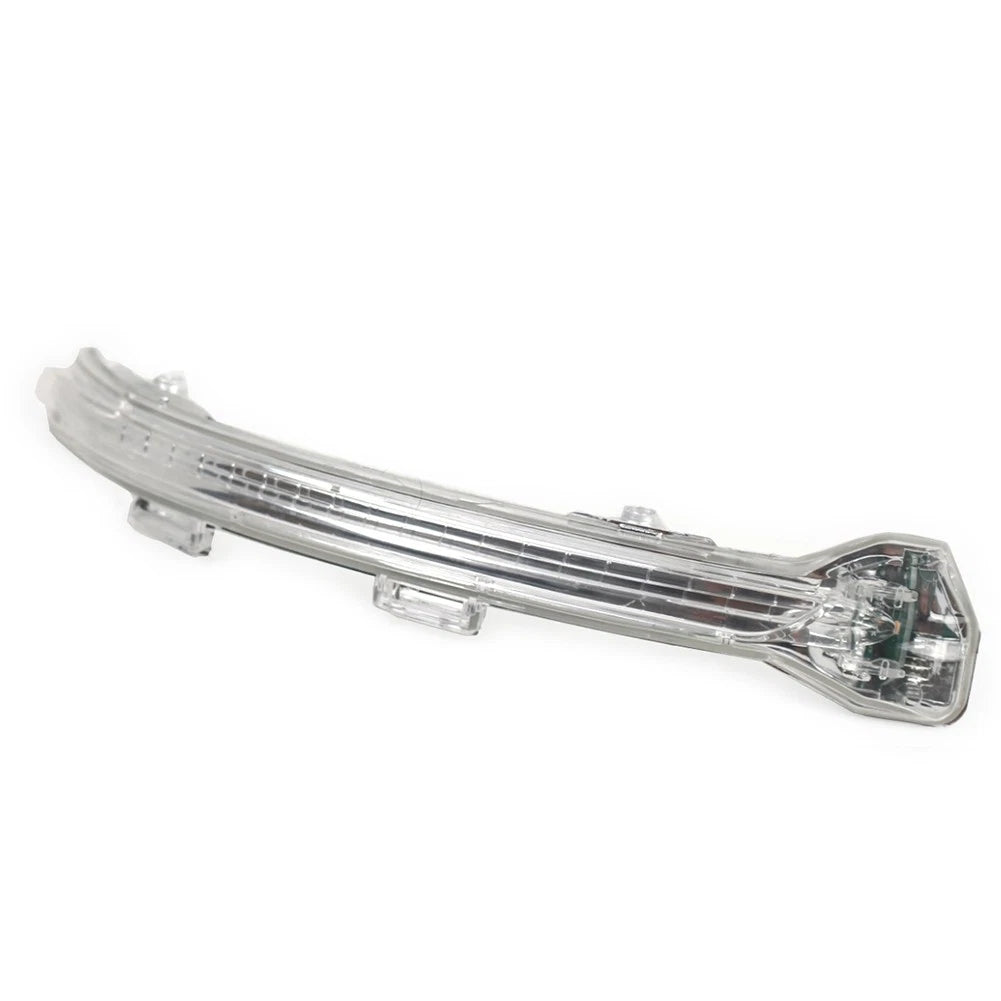 Turn Signal Indicator Light for VW Golf 7, Sportsvan, Touran (2013–2020)