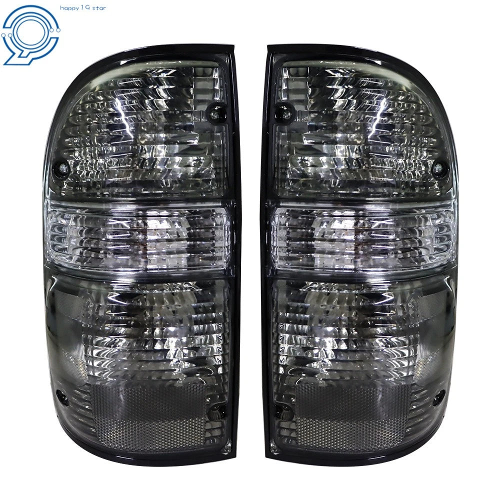 Set of 2 Tail Light Assemblies for Toyota Tacoma (2001-2004)
