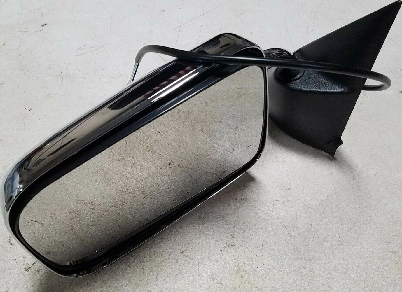 Driver Side Chrome Power Mirror for Dodge Ram (1994–1997) 55155007 CH1320132