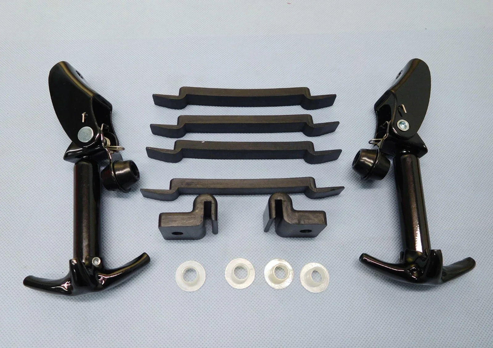 Bonnet Rubber Catch & Bush Kit for Land Cruiser FJ40 BJ40 BJ42 (1972-1984)