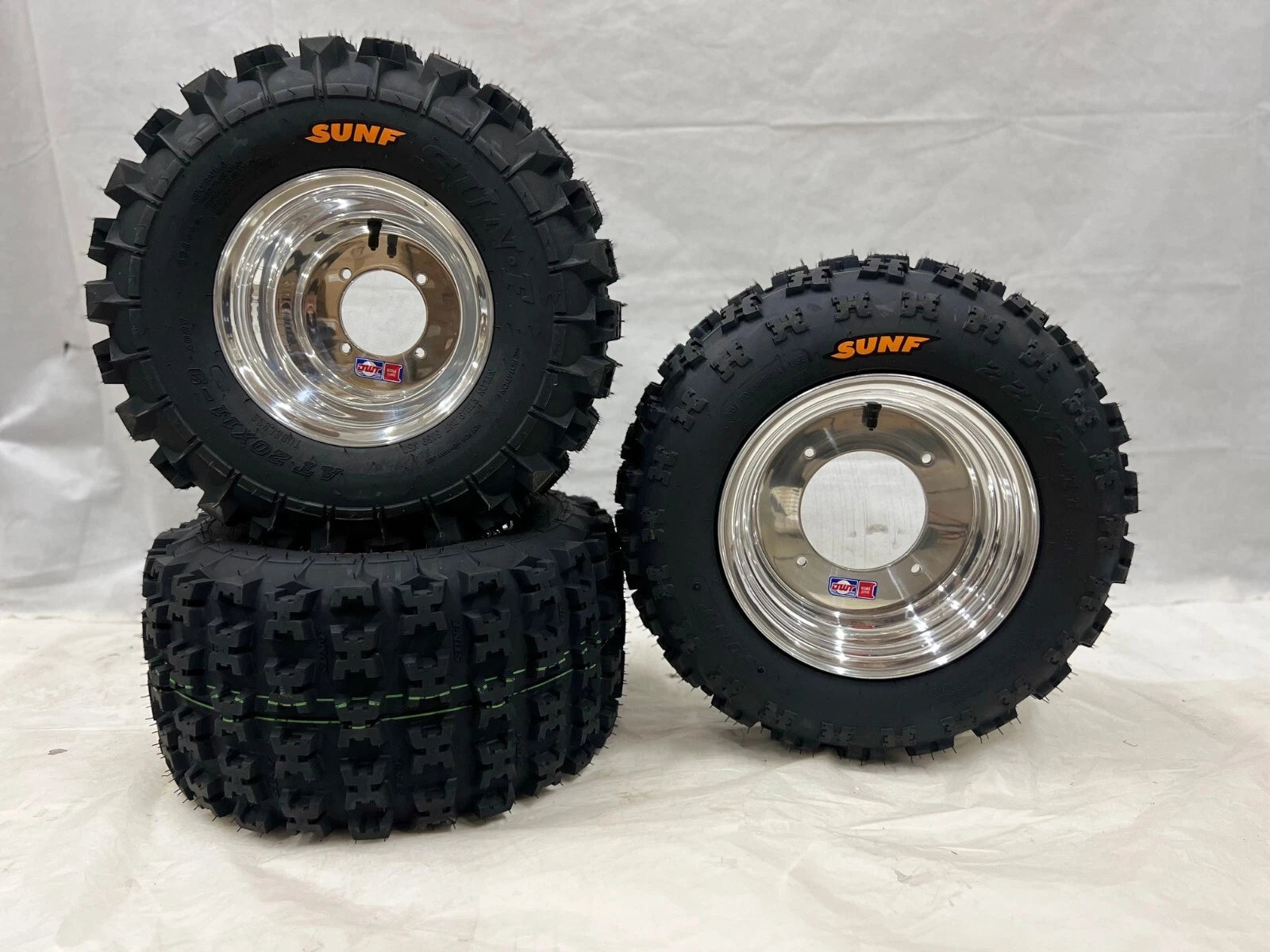 Set of 2 DWT Sunf A027 Rims & Tires for Honda ATC 250R 200X (1983–1985)