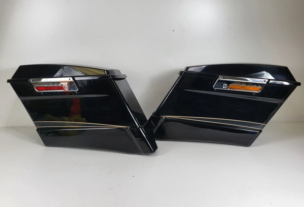Saddlebags with Bag Extensions for Harley Davidson Road Glide (2011)