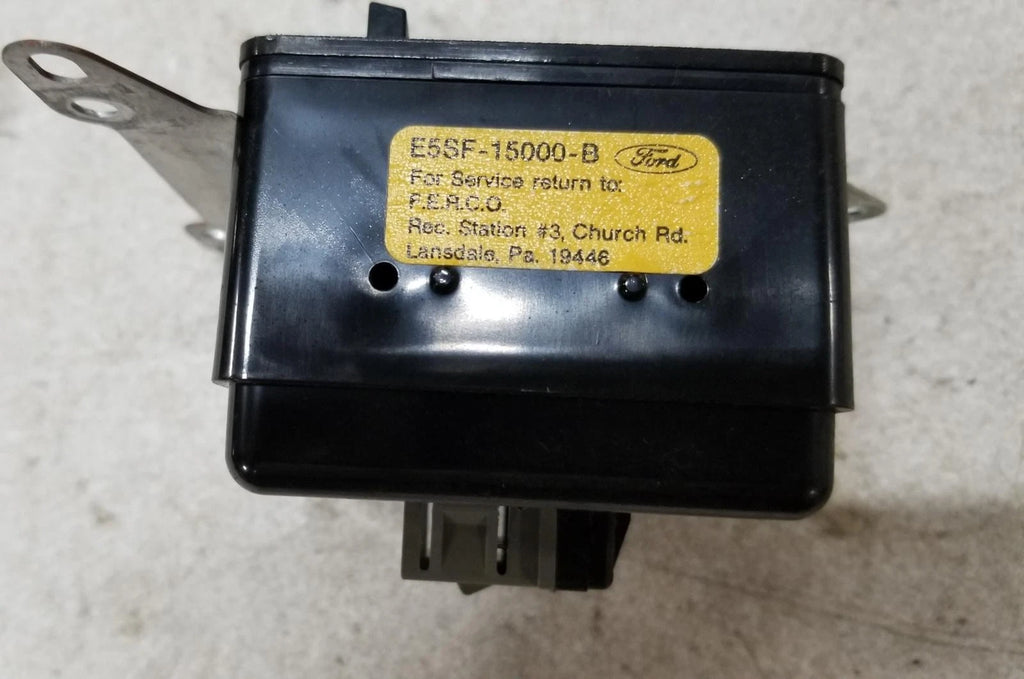 Interior Clock Trip Timer for Ford Thunderbird Mercury Cougar (1983–1988) E5SF-15000-B