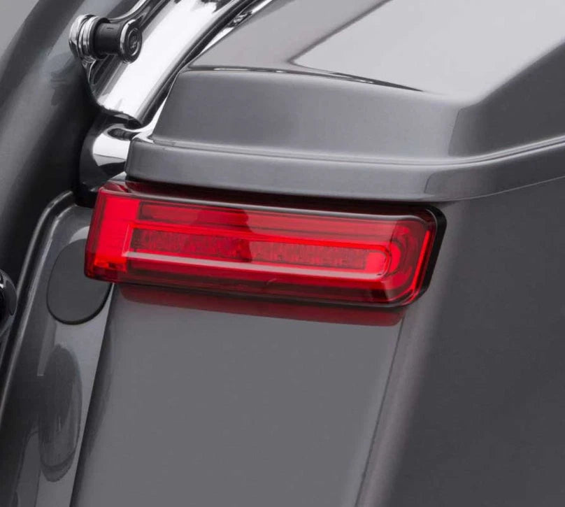 LED Saddlebag Run/Brake/Turn Lamp for Harley-Davidson Touring (2014–2023) 67801023