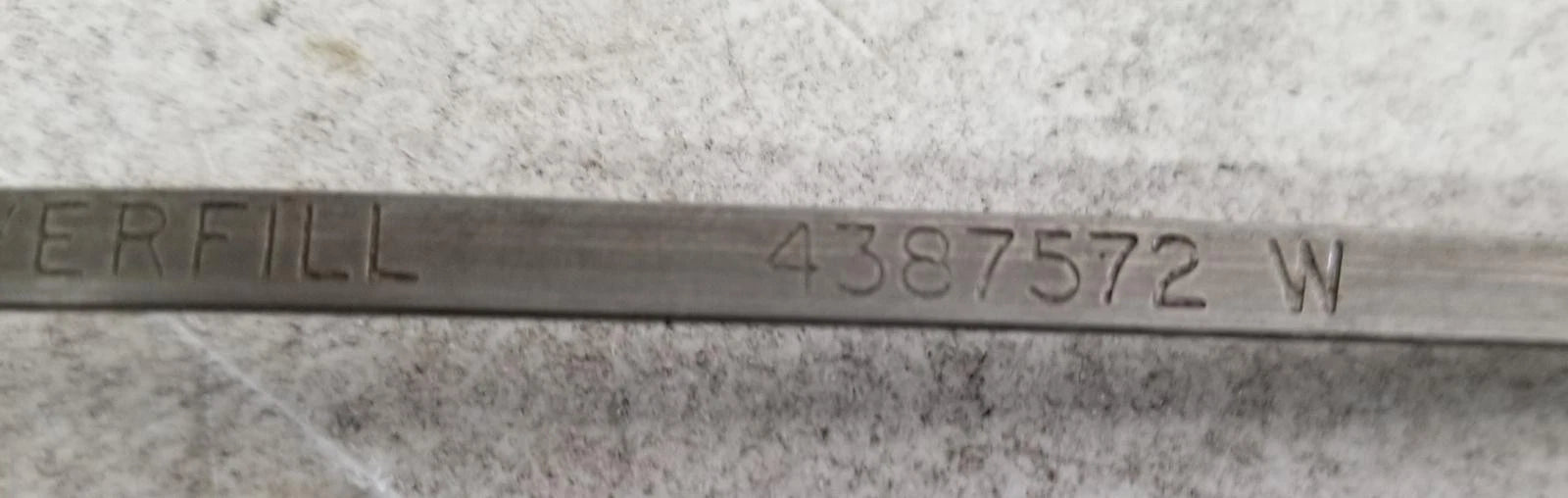 Engine Oil Dipstick for Mopar (1987–1989) 4387572
