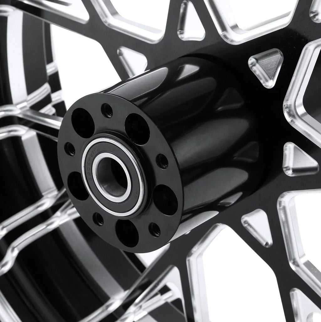 18"x5.5" Rear Wheel Rim Hub for Harley Touring Road King Electra Glide (97-08)