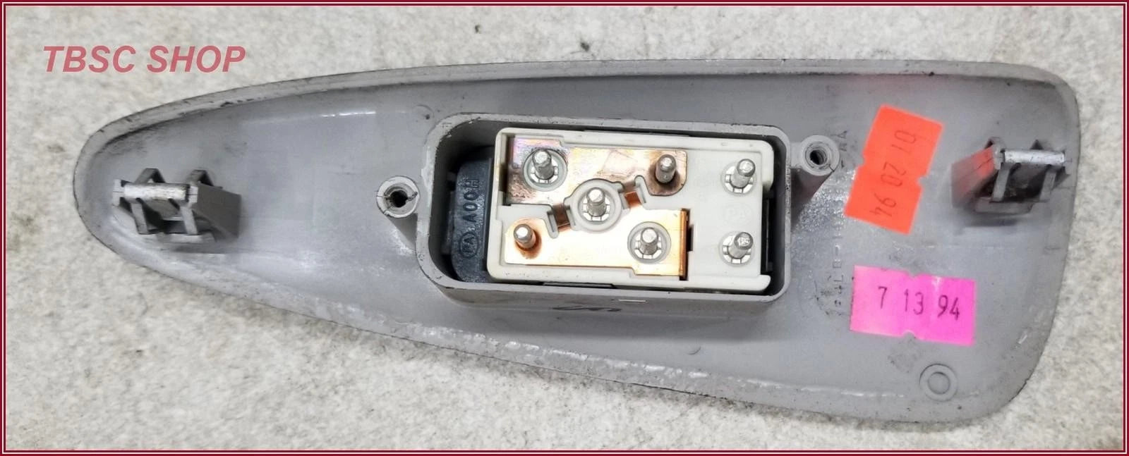 Door Window Switch Holder for Lincoln Mark VIII (1993–1996) RH Gray