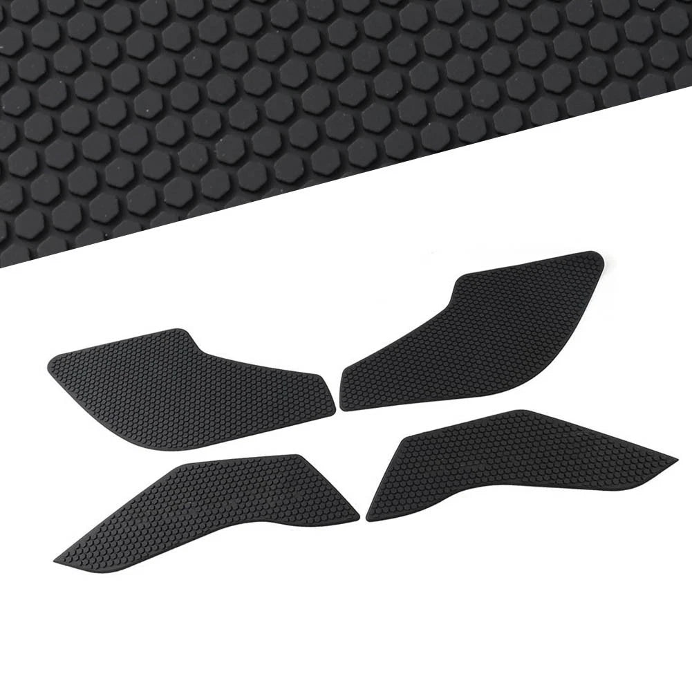 Set of 4 Side Tank Traction Grip Knee Pads Rubber Black for Suzuki GSX8S (2023–2023)