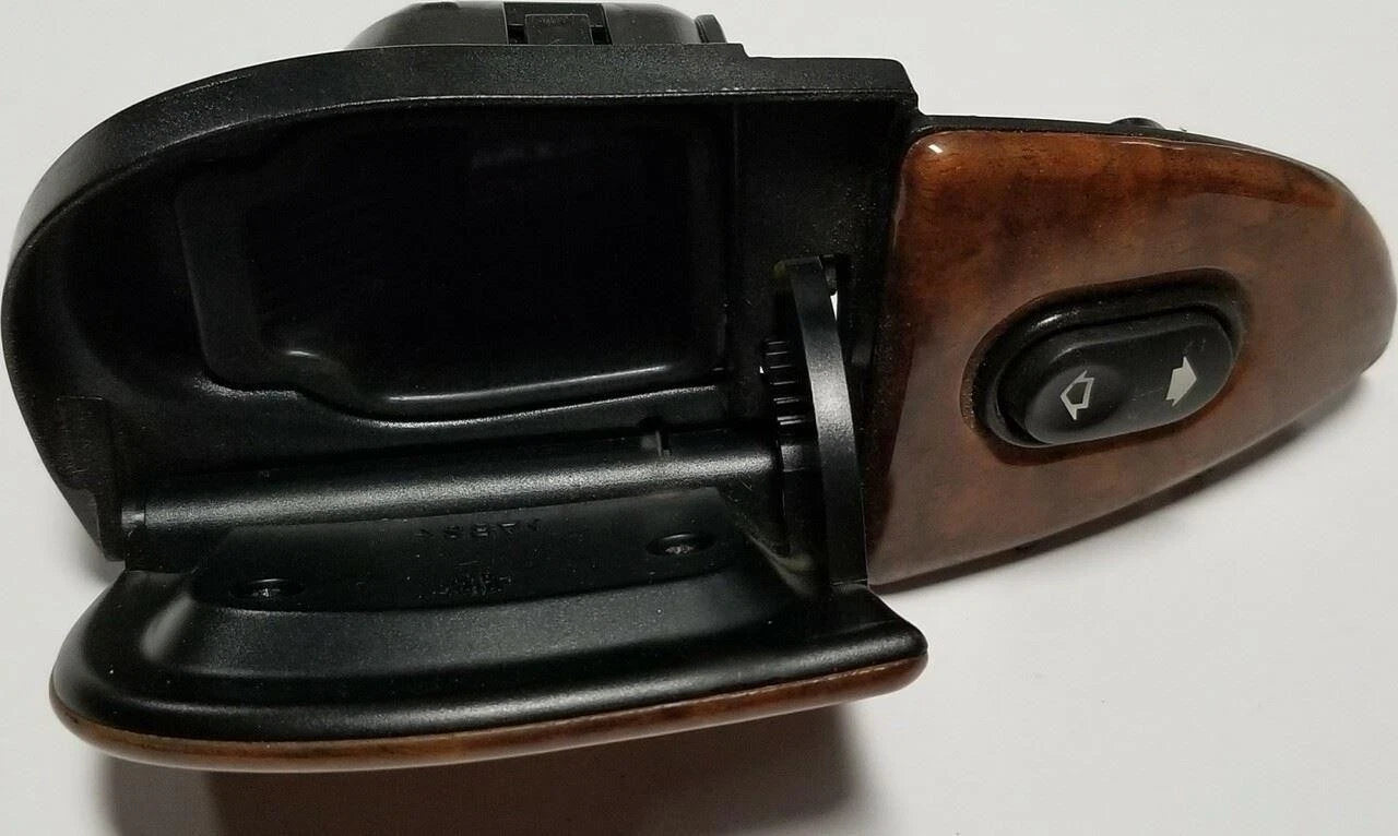 Rear Right Window Switch w/ Bezel for Jaguar XJ8 VDP XJR (1998–2003)