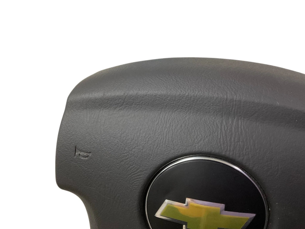 Driver Wheel Airbag for Chevy Trailblazer (2005–2009) - Black, SCRATCHES