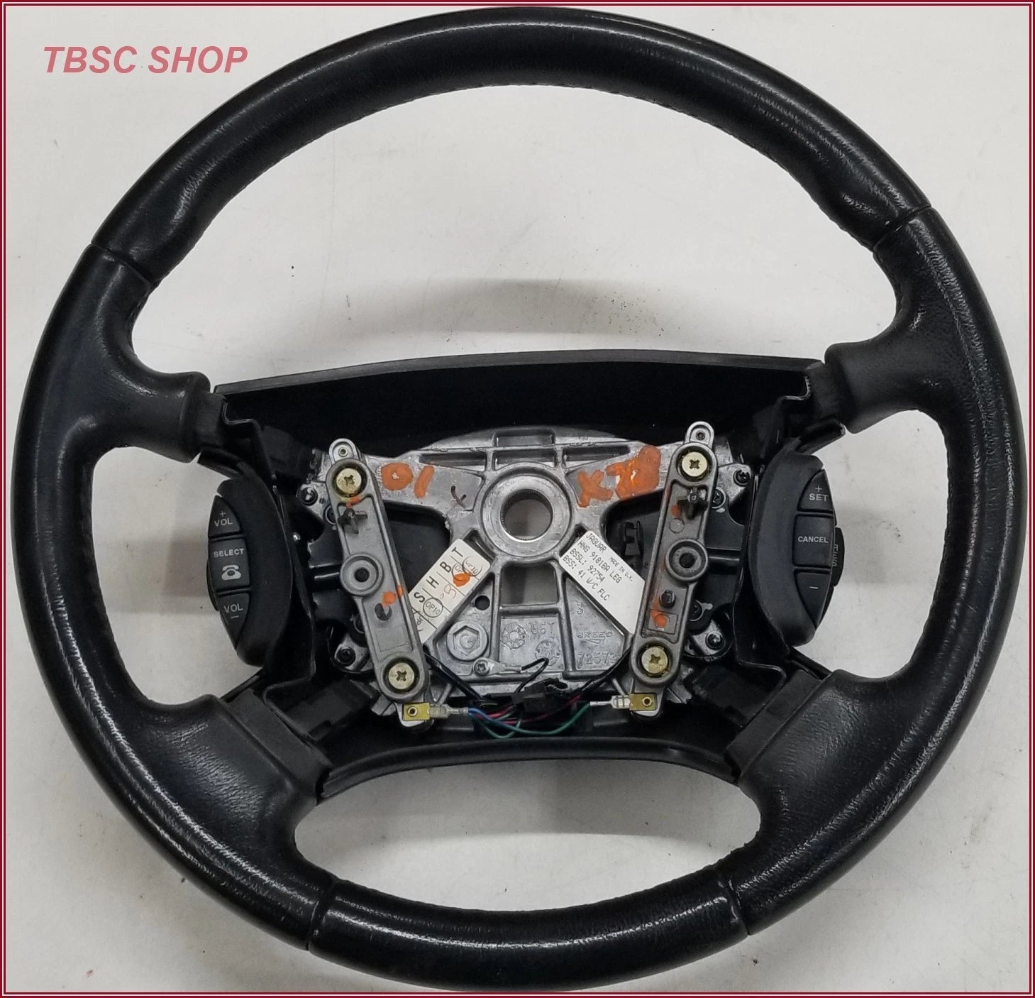 Steering Wheel with Switches for Jaguar XJ8 XJ8L (1998–2003) HNG9181