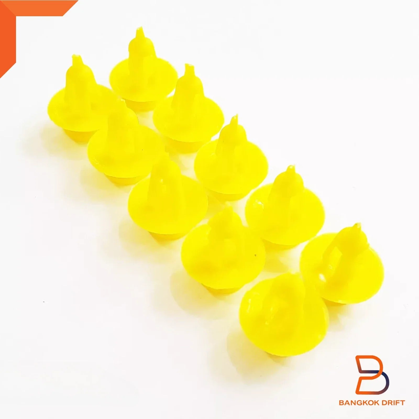 100 pcs Door Panel Clips for Toyota Hilux Pickup (1988-1996)