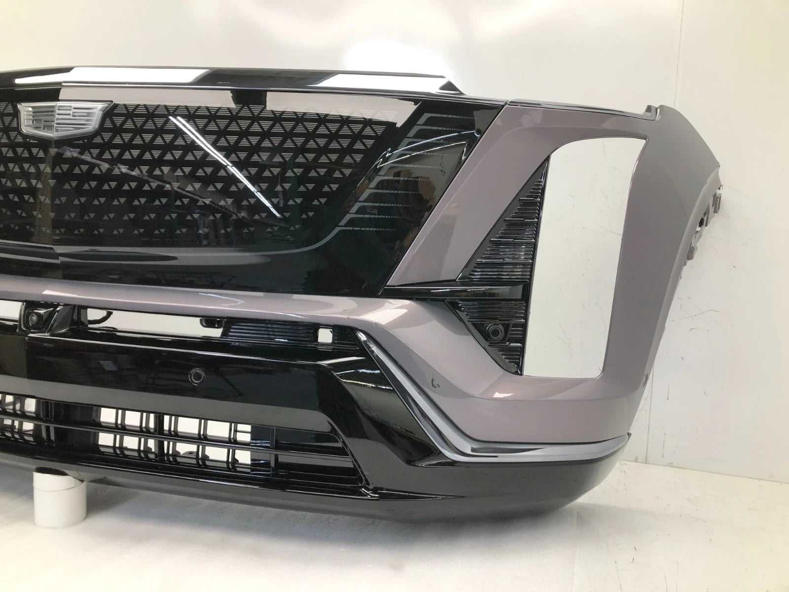 Front Bumper for Cadillac VISTIQ (2026) 6 Sensors + Camera - Nebula Metallic